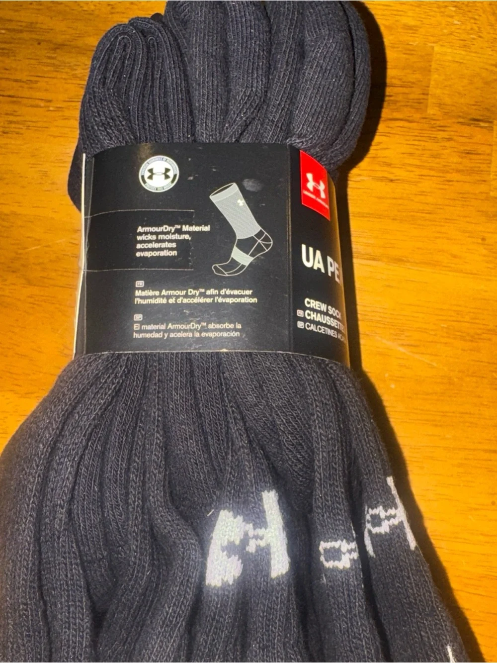 Under Armour Performance 4 Pair Crew Socks Large Black Mens 9-12.5 New With Tags